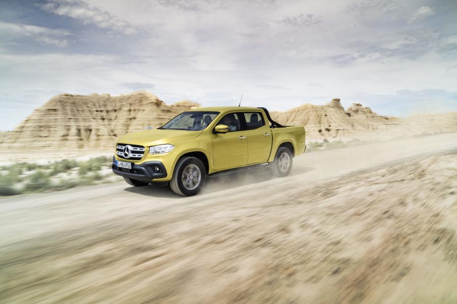  Mercedes-Benz X-Class Progressive (Br.470) 2017 года  (WW) (фото 17 из 48)